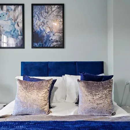 Prázdninový dům Stylish House Sleeps 10 York